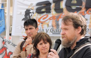 Lee más sobre el artículo Mesa salarial: una nueva muestra de irresponsabilidad del gobierno