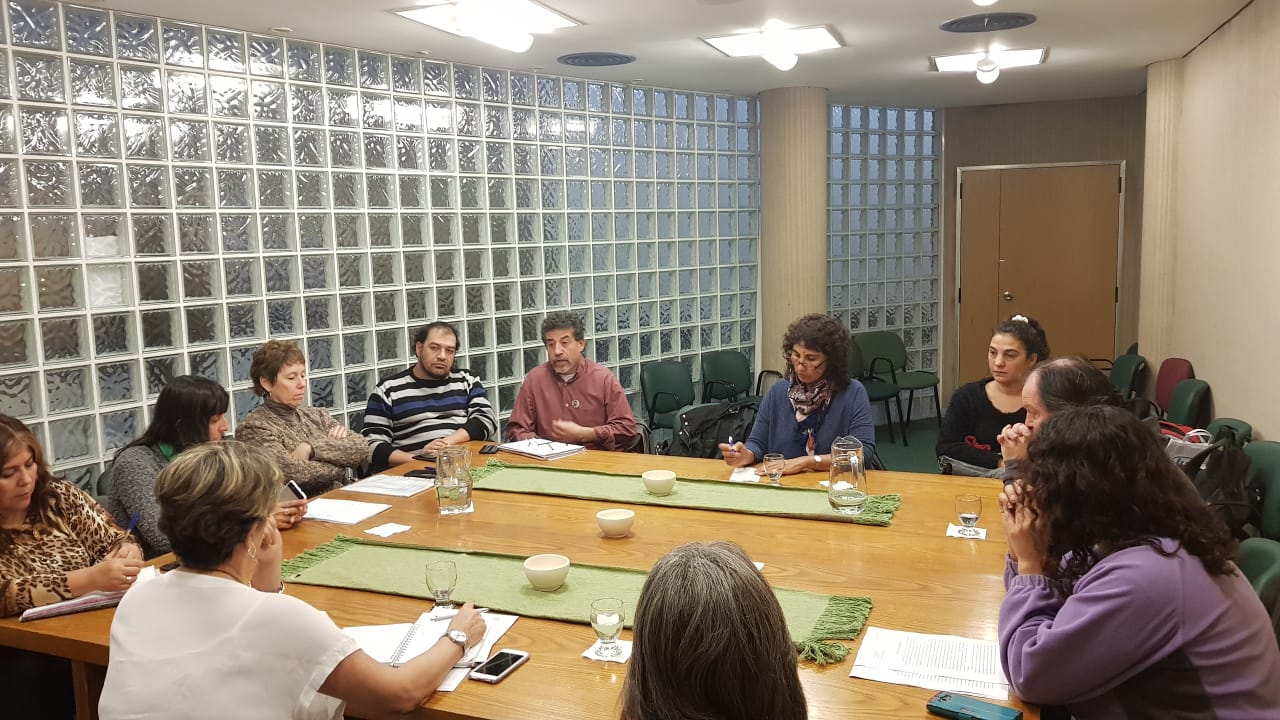 Lee más sobre el artículo DIRECTIVOS EN EL CPE RECLAMAN LA ANULACIÓN DE LO ACTUADO EN LA MESA CURRICULAR DE NIVEL MEDIO.