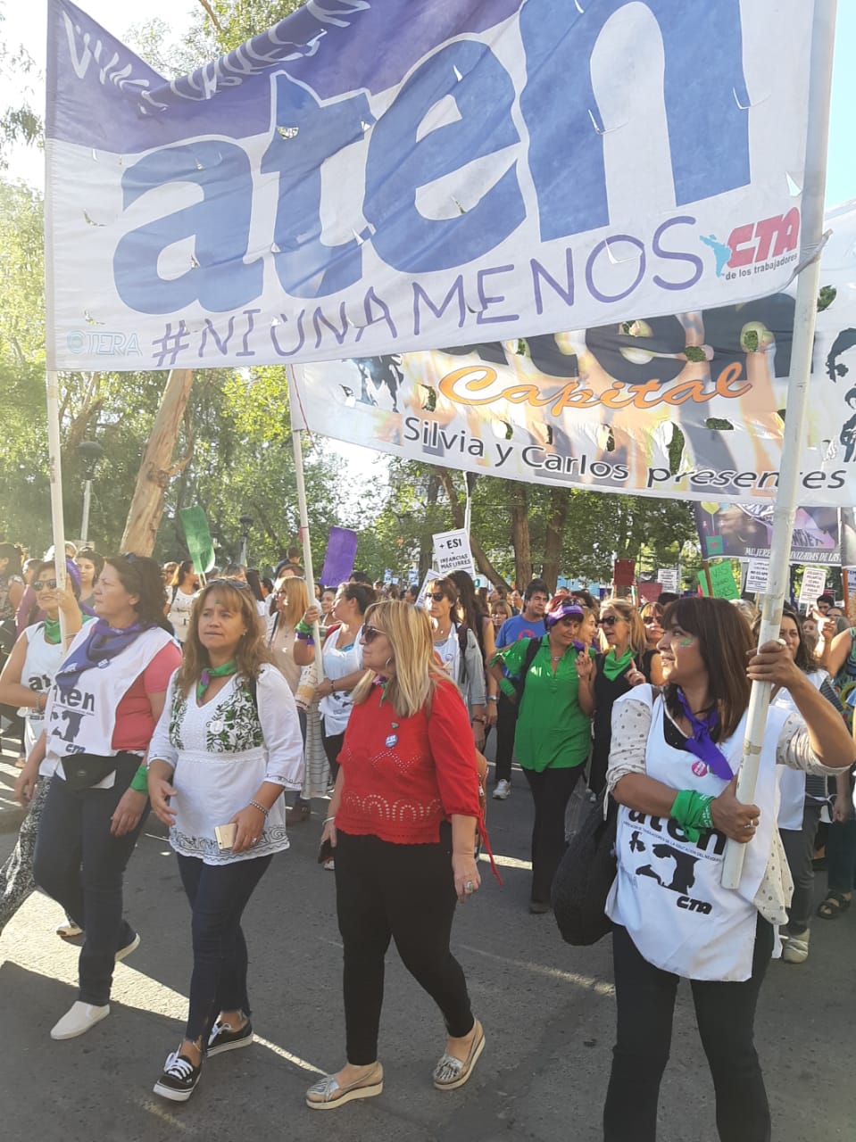 En este momento estás viendo VIVAS, LIBRES Y DESENDEUDADAS