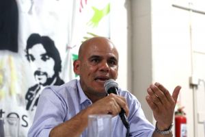 Lee más sobre el artículo Panel «La construcción de la memoria en las configuraciones del presente político». Marcelo Medrano