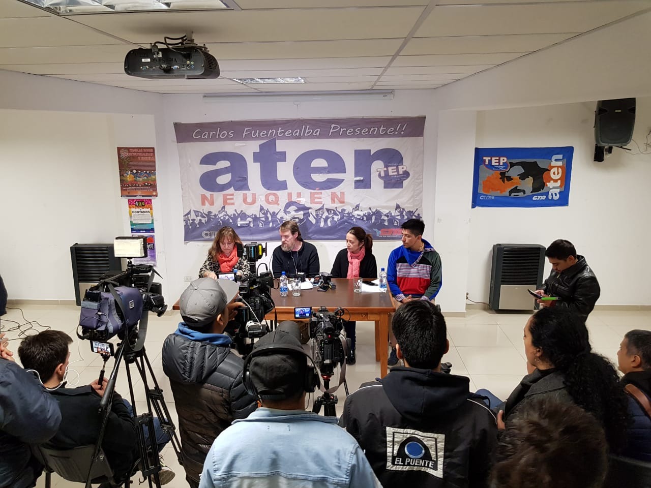 En este momento estás viendo PREVENIR AGRESIONES A EQUIPOS DIRECTIVOS Y DOCENTES