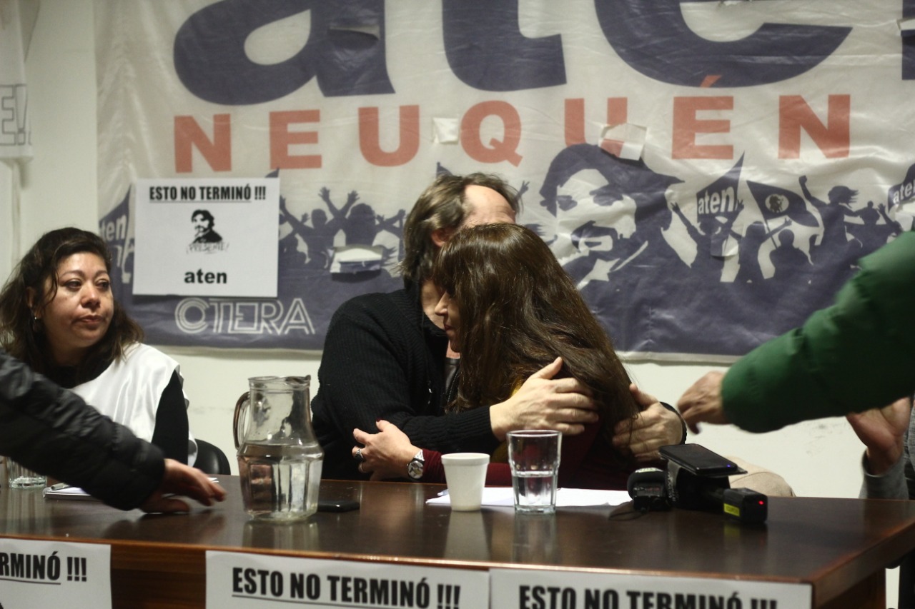 ENORME CONQUISTA DEL COLECTIVO POR JUSTICIA COMPLETA Juicio y castigo a los responsables políticos. Cárcel a Sobisch! 3