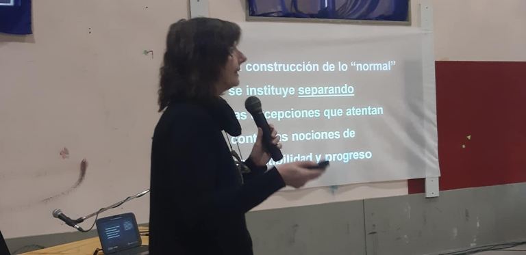 Lee más sobre el artículo «LA ESCUELA A LA INTEMPERIE» PARA PENSAR LA INCLUSIÓN EDUCATIVA COMO UNA PRIORIDAD