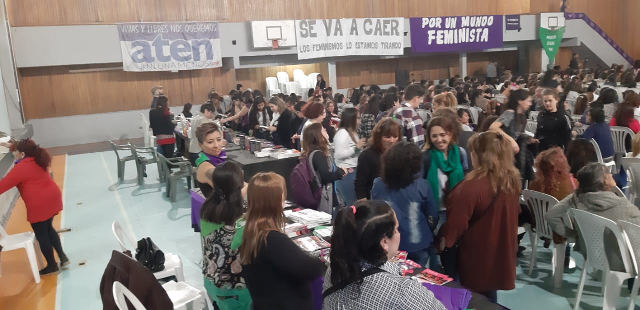 A(R)MANDO UN MUNDO FEMINISTA Silvia Federici en Neuquén 1