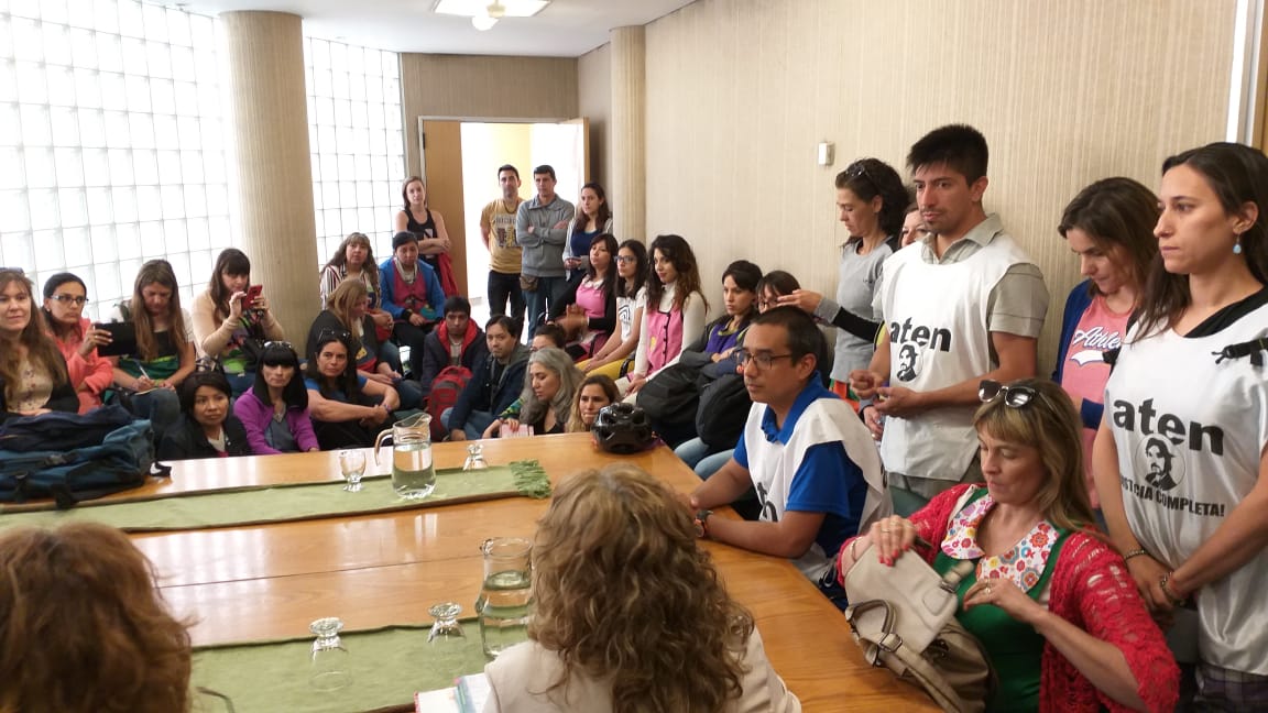 En este momento estás viendo LA ESCUELA n° 132 MOVILIZADA POR CONDICIONES SEGURAS PARA ENSEÑAR Y APRENDER