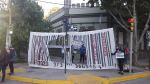 BLOQUEO A LOS ACCESOS A CASA DE GOBIERNO Urgente convocatoria a mesa de negociación 2