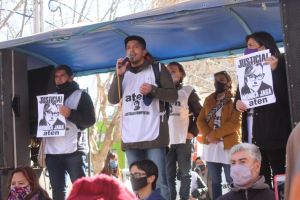 Lee más sobre el artículo MULTITUDINARIA MARCHA POR JUSTICIA PARA MÓNICA, MARIANO Y NICOLÁS