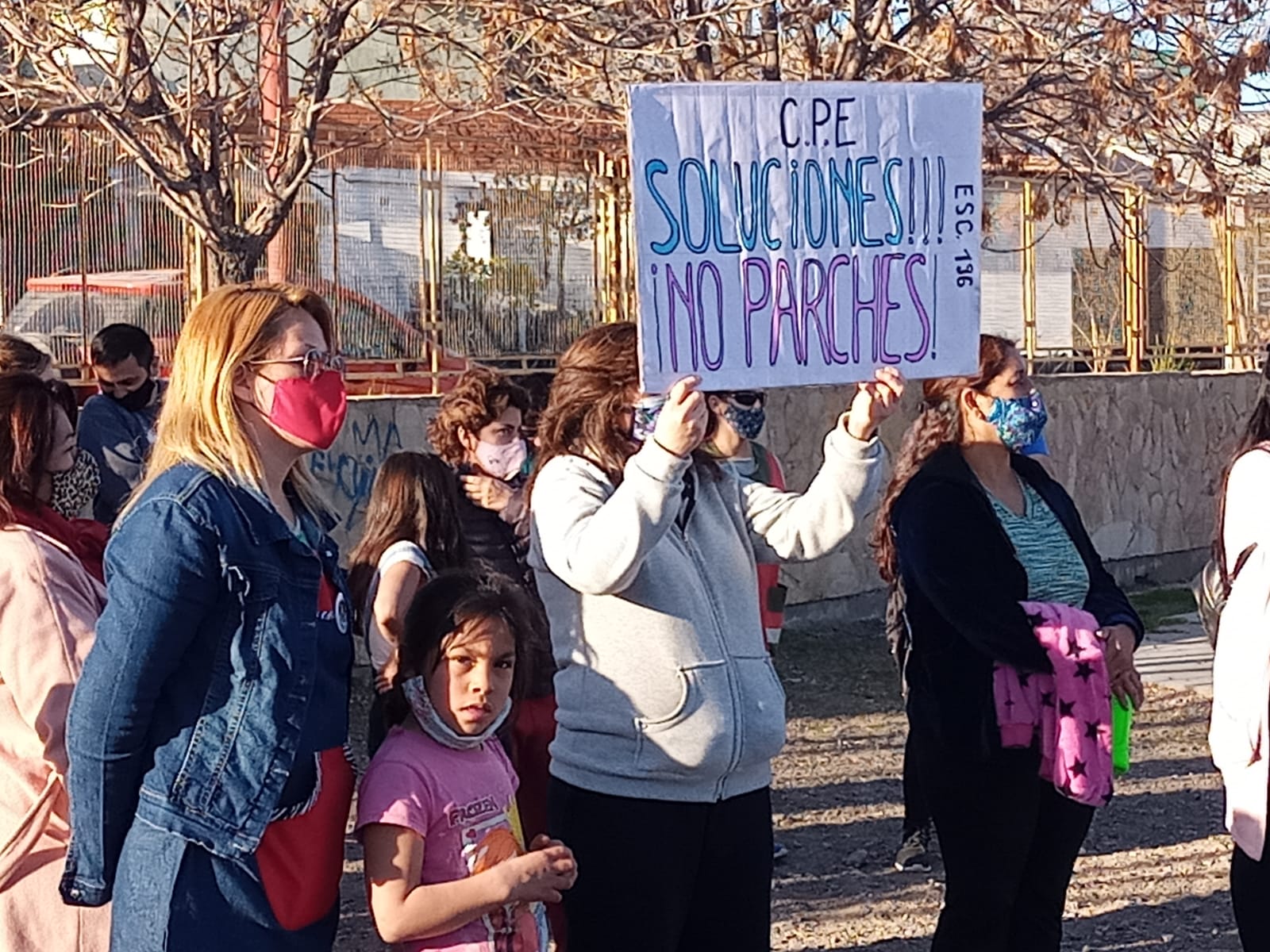 Lee más sobre el artículo LA COMUNIDAD EDUCATIVA DEL BARRIO MELIPAL, MOVILIZADA