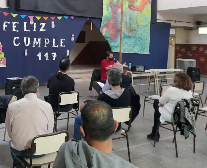 Lee más sobre el artículo JORNADA UNIFICADA CON ESCUELAS SECUNDARIAS DE PLANES DE 3 AÑOS La modalidad jóvenes y adultxs de cara a la implementación del diseño curricular