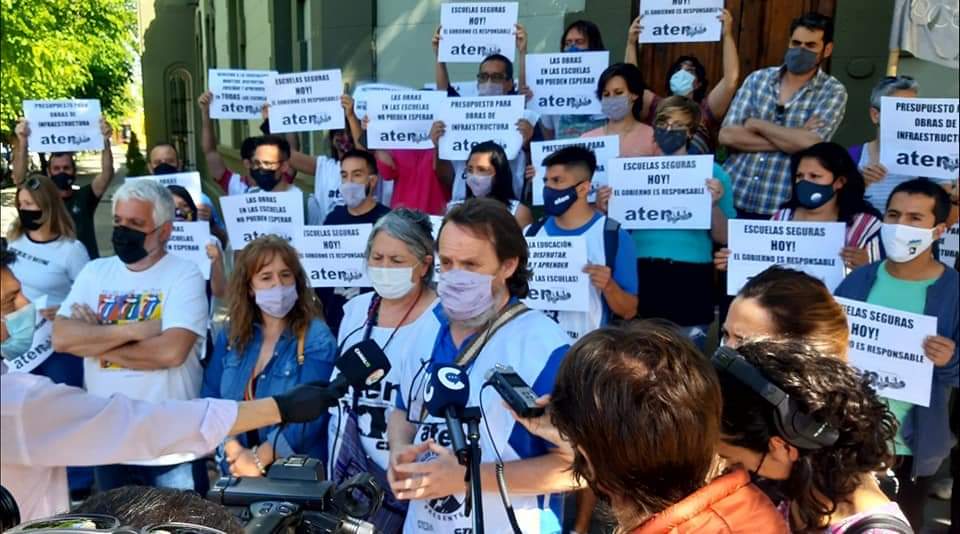 Lee más sobre el artículo POR MAYOR PRESUPUESTO EDUCATIVO Y EJECUCIÓN COMPLETA El gobierno es responsable de garantizar escuelas seguras